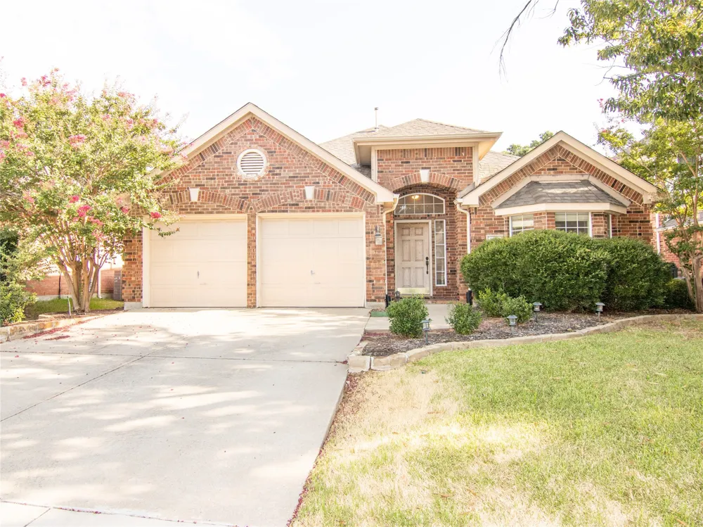 3916 Sharondale Drive Flower Mound, TX 75022