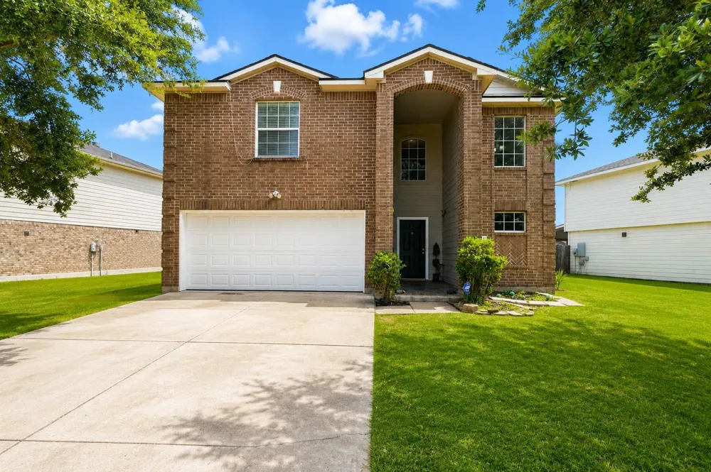 7703 Northfork Hollow Lane Richmond, TX 77407