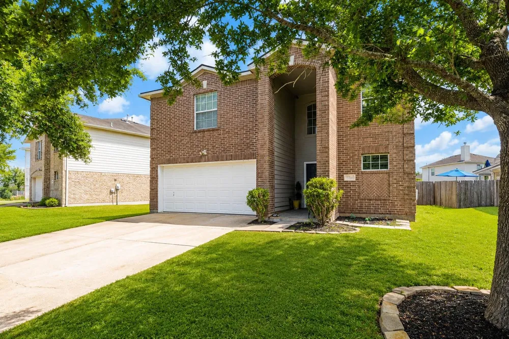 7703 Northfork Hollow Lane Richmond, TX 77407