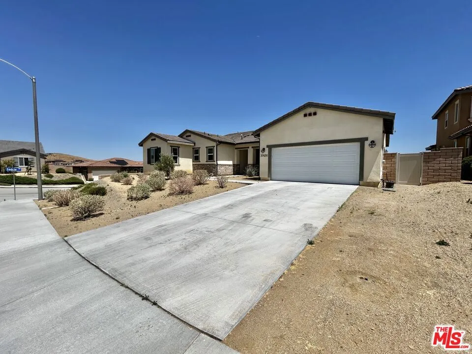 39186 Pinto Court Palmdale, CA 93551