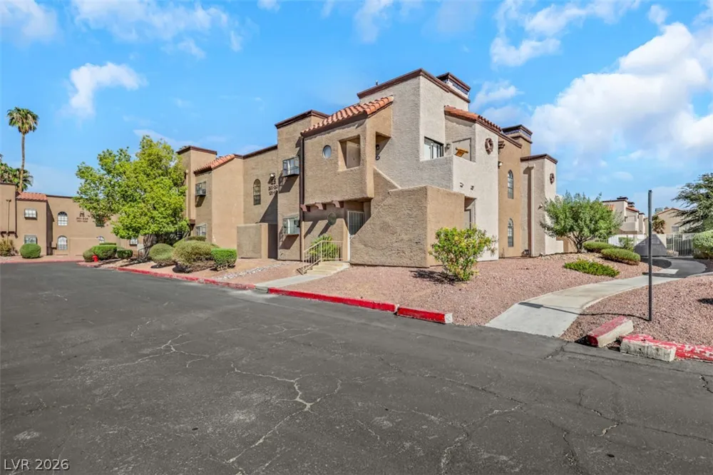 2984 Juniper Hills Boulevard #204 Las Vegas, NV 89142