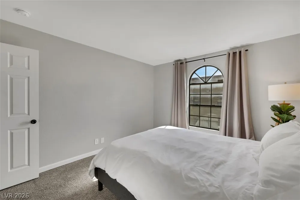 2984 Juniper Hills Boulevard #204 Las Vegas, NV 89142