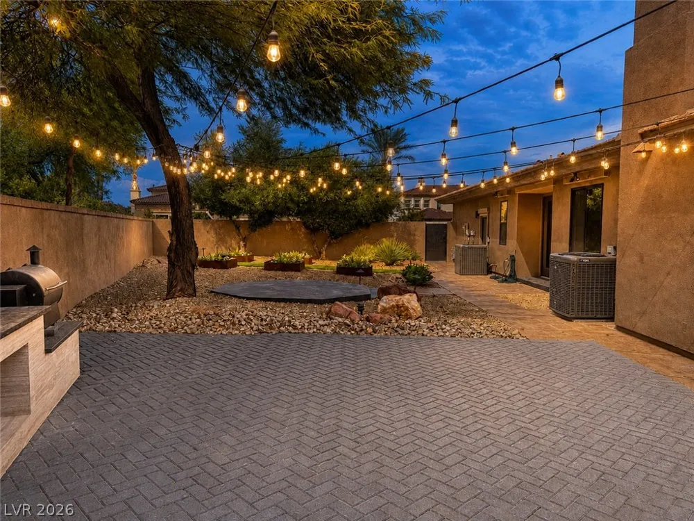 2577 Red Arrow Drive Las Vegas, NV 89135