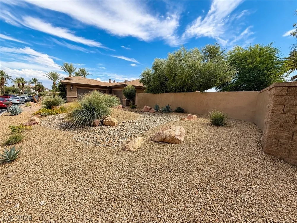 2577 Red Arrow Drive Las Vegas, NV 89135