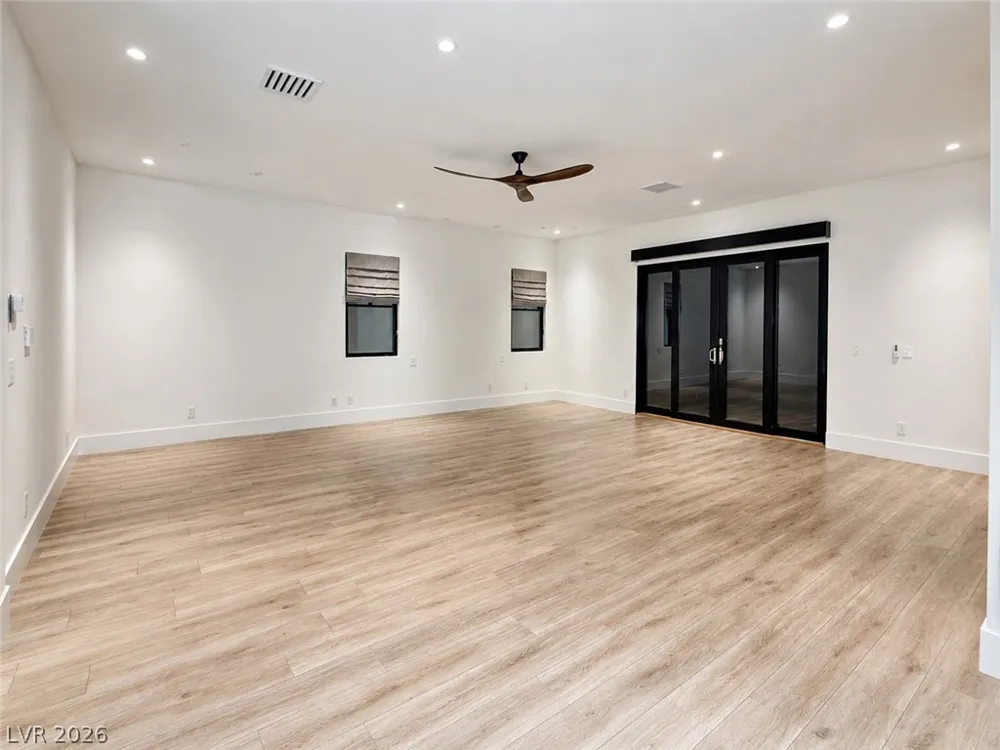 2577 Red Arrow Drive Las Vegas, NV 89135