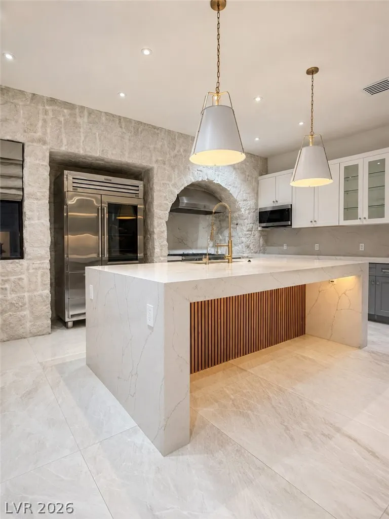 2577 Red Arrow Drive Las Vegas, NV 89135