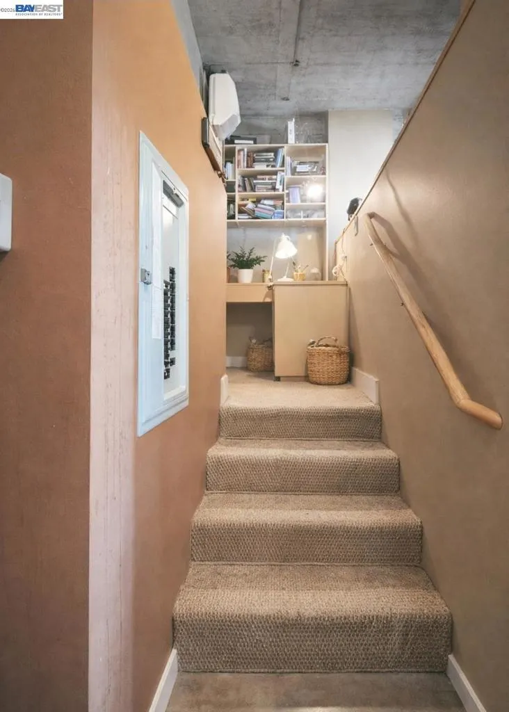 201 4Th St #408 Oakland, CA 94607