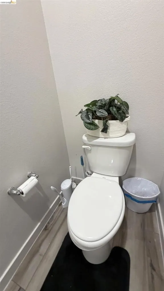 215 Manatee Suisun City, CA 94585