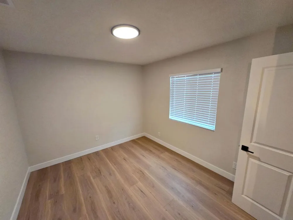 2130 E 5th ST National City, CA 91950