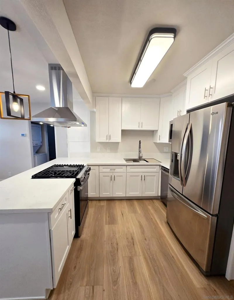 2130 E 5th ST National City, CA 91950