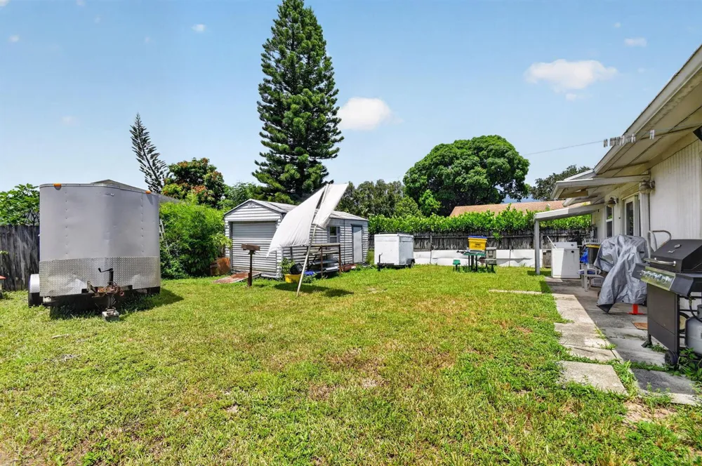207227 Ethelyn Drive West Palm Beach, FL 33415