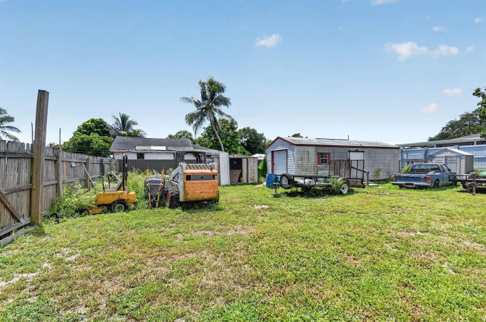 207227 Ethelyn Drive West Palm Beach, FL 33415