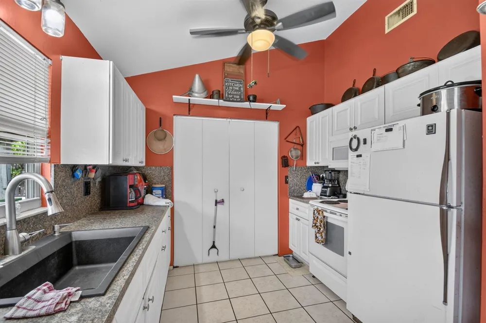 207227 Ethelyn Drive West Palm Beach, FL 33415