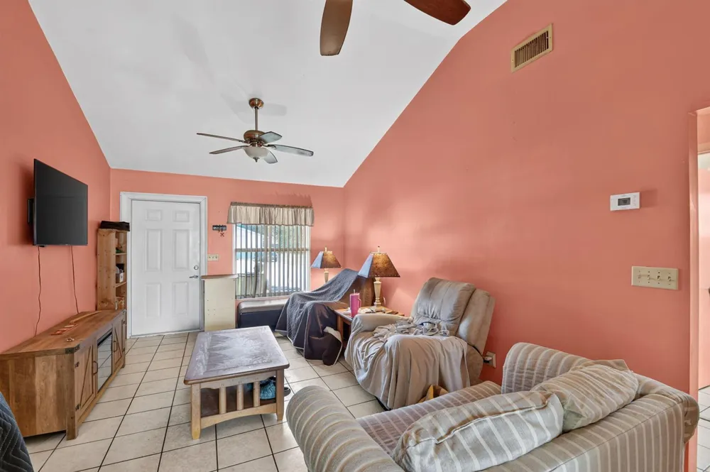 207227 Ethelyn Drive West Palm Beach, FL 33415