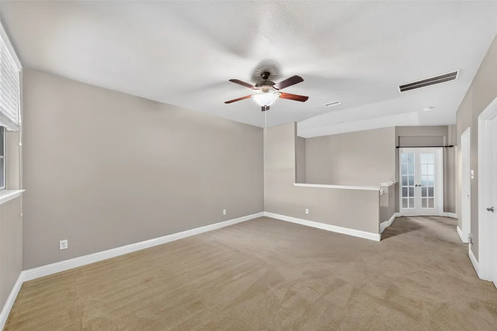 8607 Calvin Road Irving, TX 75063