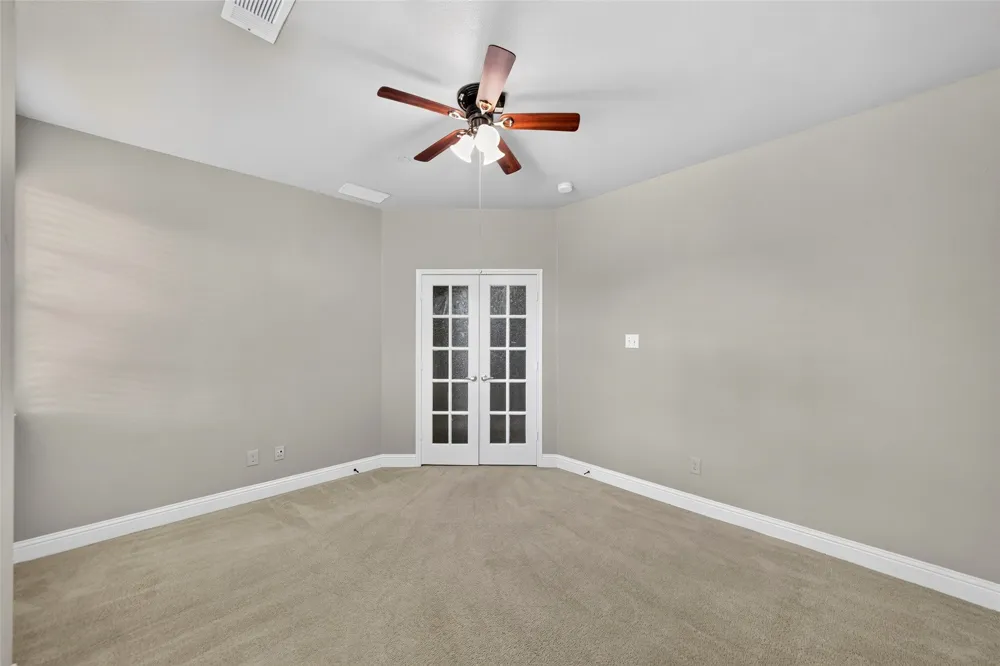 8607 Calvin Road Irving, TX 75063