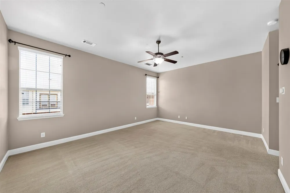 8607 Calvin Road Irving, TX 75063