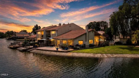 1691 Pierside Lane