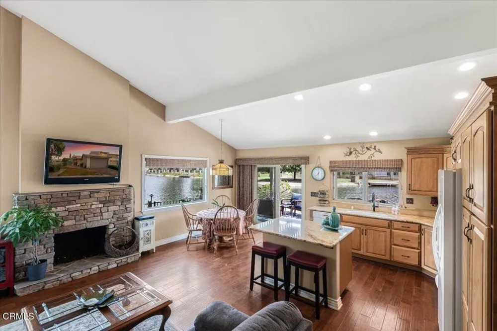 1691 Pierside Lane Camarillo, CA 93010
