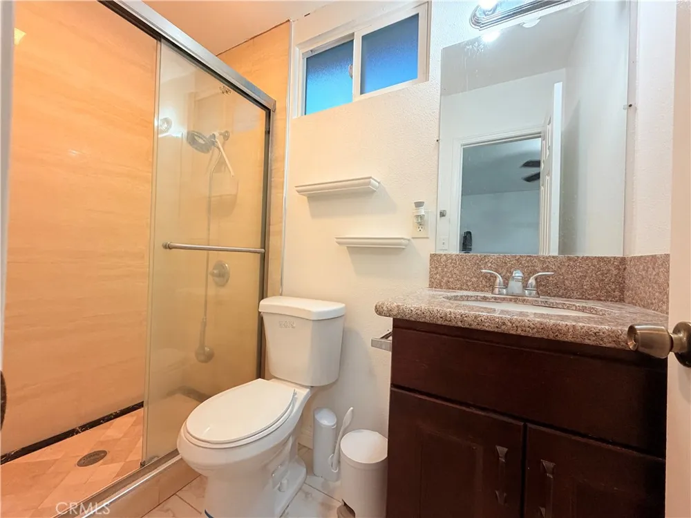 1525 W Houston Fullerton, CA 92833