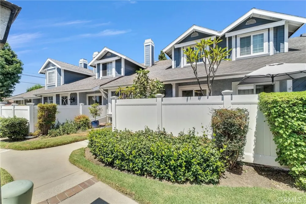 1178 Sunflower Covina, CA 91724