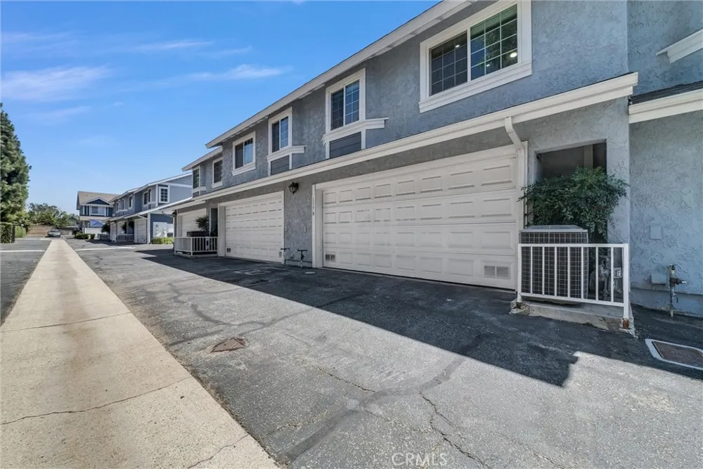 1178 Sunflower Covina, CA 91724