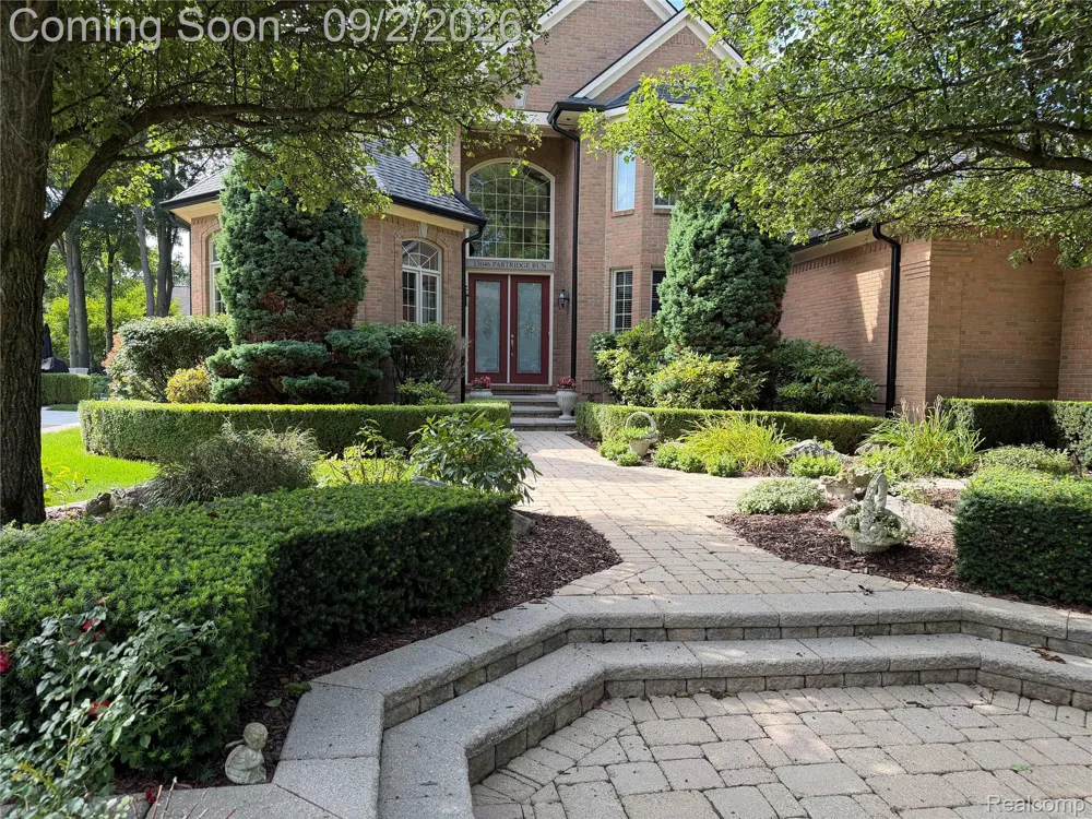 13046 Partridge Run Shelby Charter Township, MI 48315