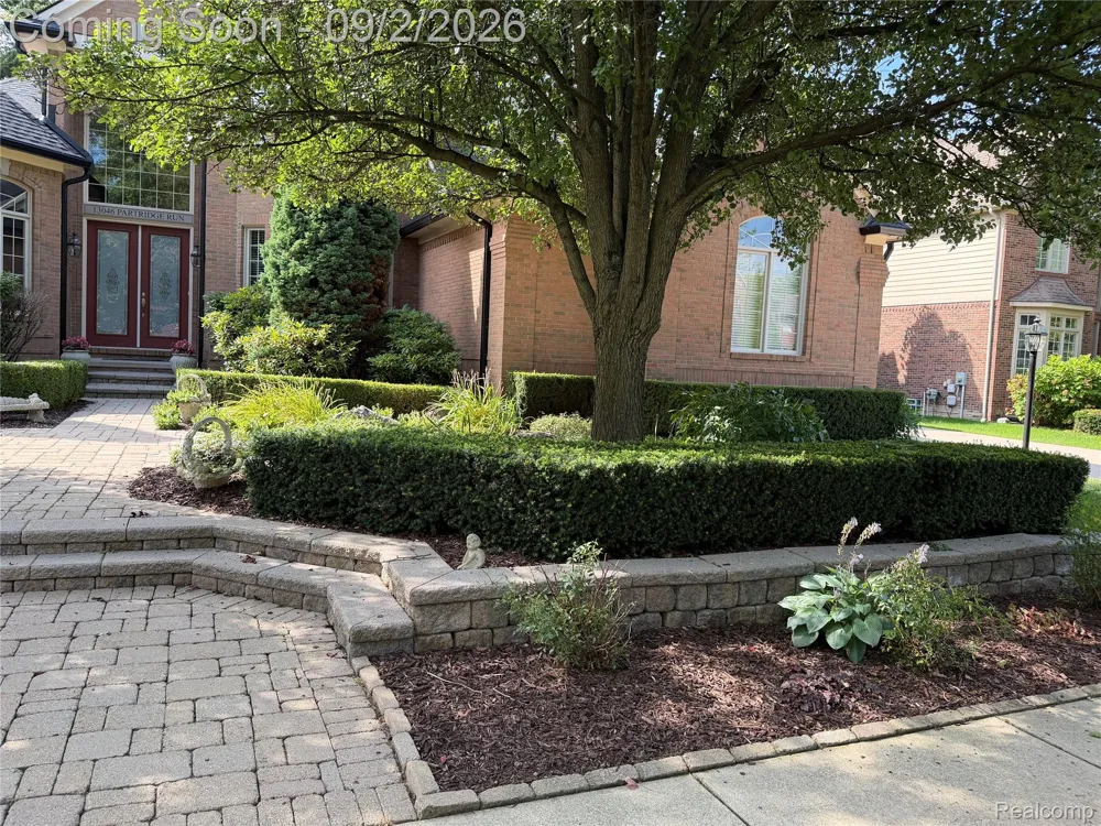 13046 Partridge Run Shelby Charter Township, MI 48315