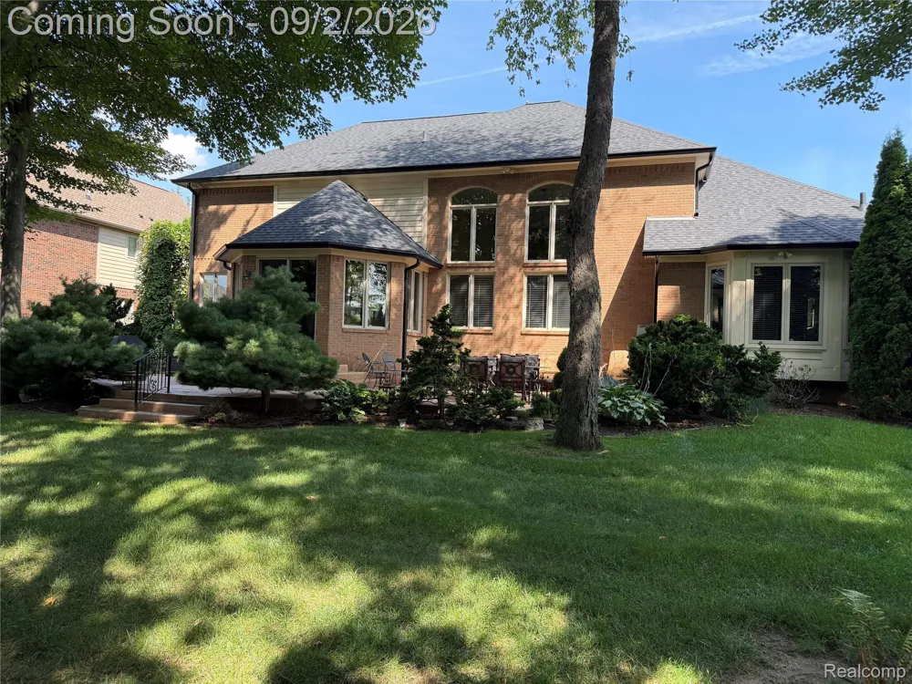 13046 Partridge Run Shelby Charter Township, MI 48315