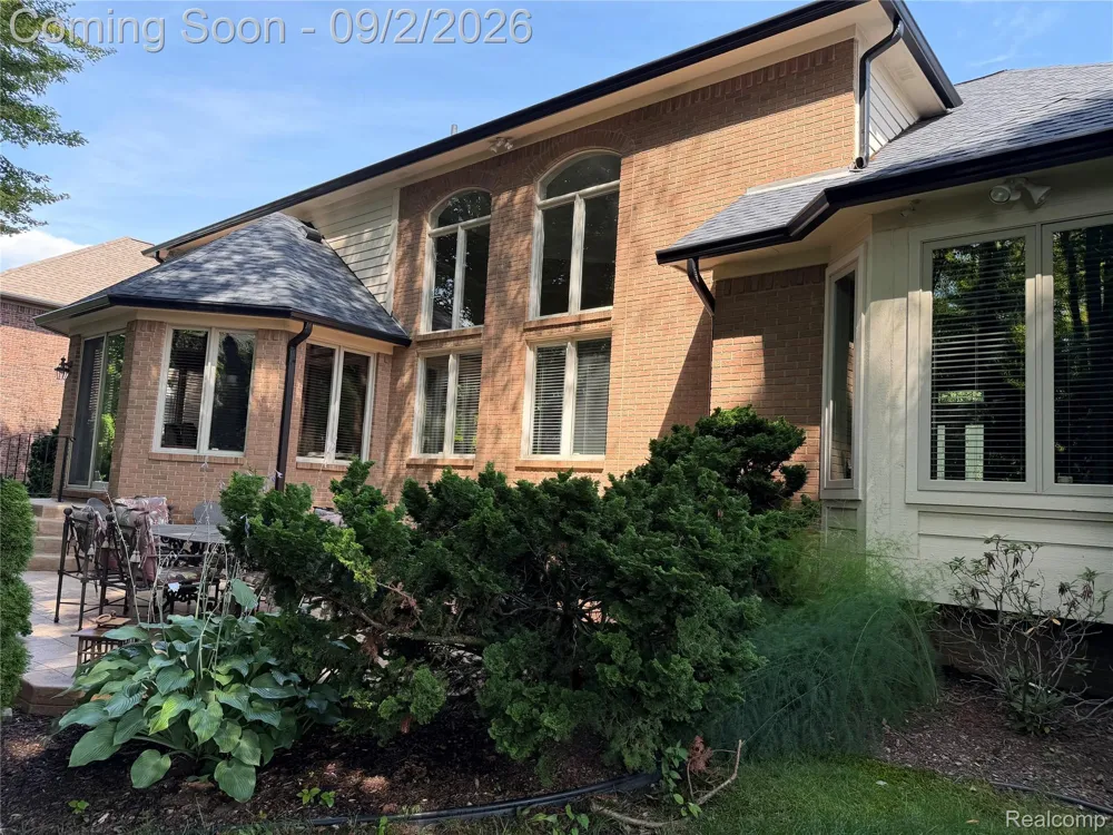 13046 Partridge Run Shelby Charter Township, MI 48315