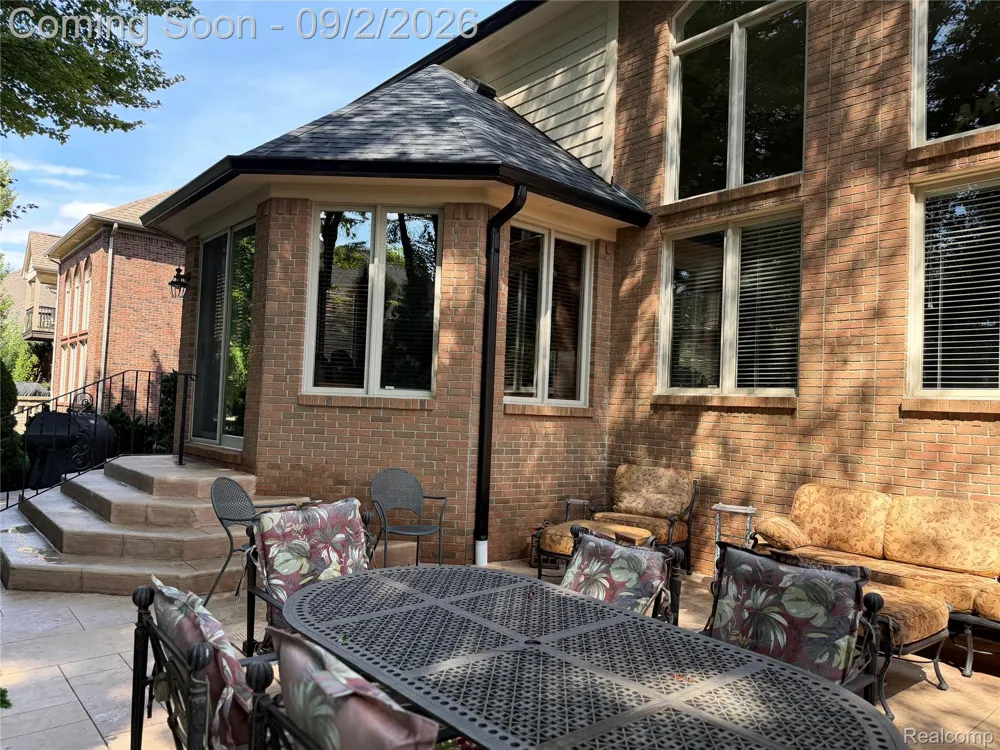 13046 Partridge Run Shelby Charter Township, MI 48315