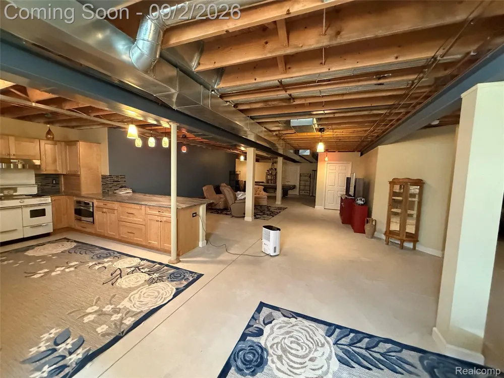 13046 Partridge Run Shelby Charter Township, MI 48315