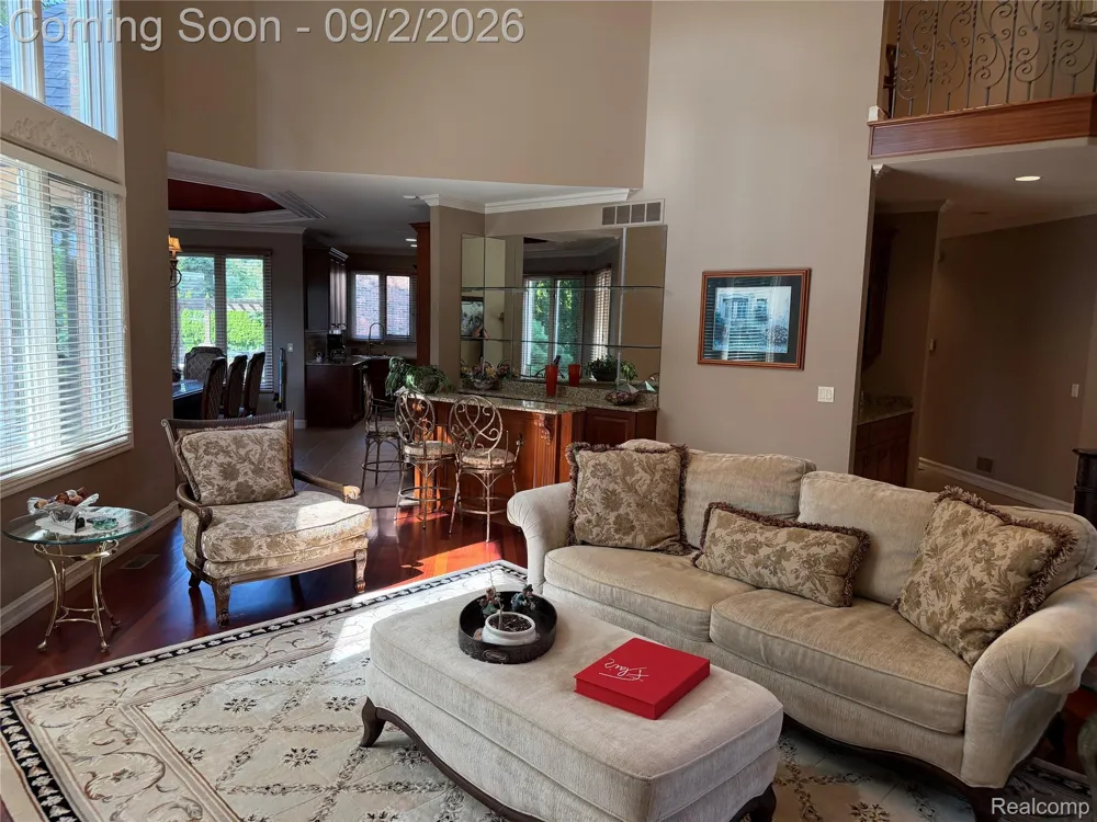 13046 Partridge Run Shelby Charter Township, MI 48315