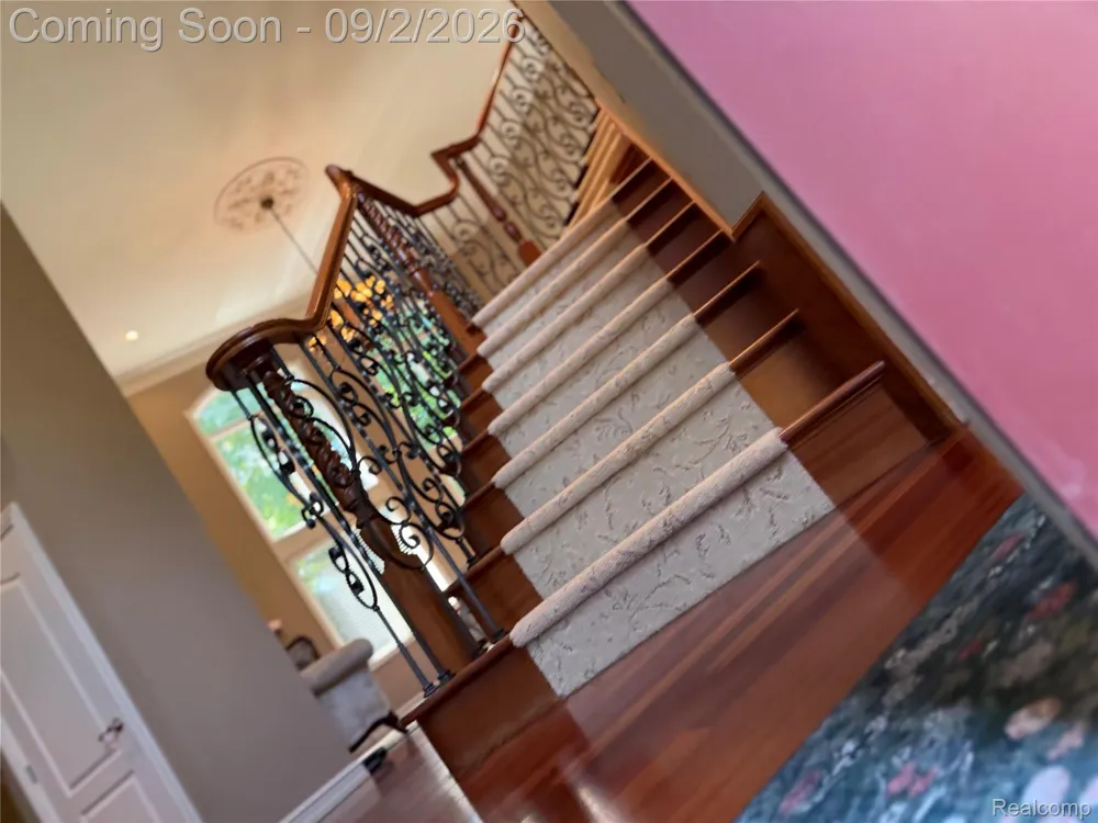 13046 Partridge Run Shelby Charter Township, MI 48315