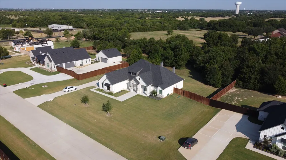 4231 Spring Garden Road Midlothian, TX 76065
