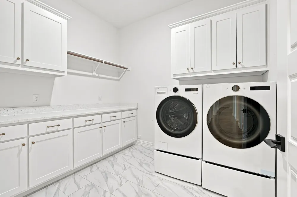 4231 Spring Garden Road Midlothian, TX 76065