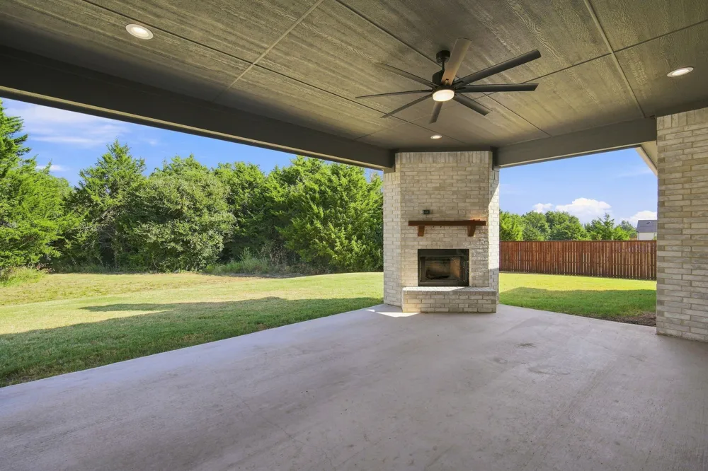 4231 Spring Garden Road Midlothian, TX 76065