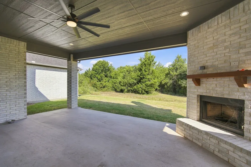 4231 Spring Garden Road Midlothian, TX 76065