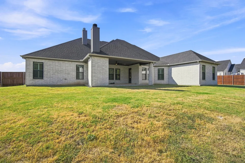 4231 Spring Garden Road Midlothian, TX 76065