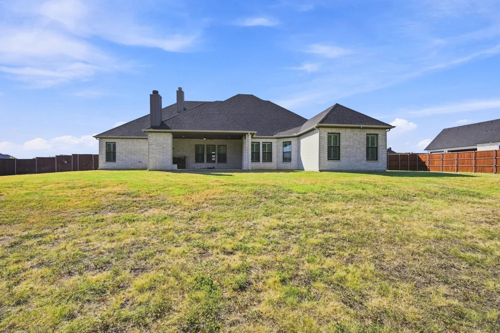 4231 Spring Garden Road Midlothian, TX 76065