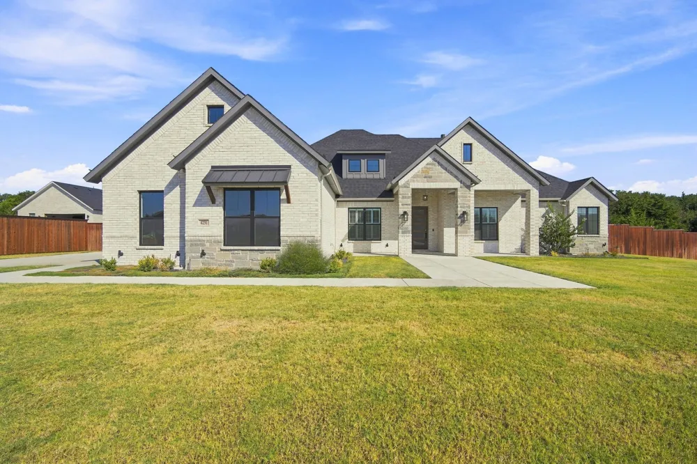 4231 Spring Garden Road Midlothian, TX 76065