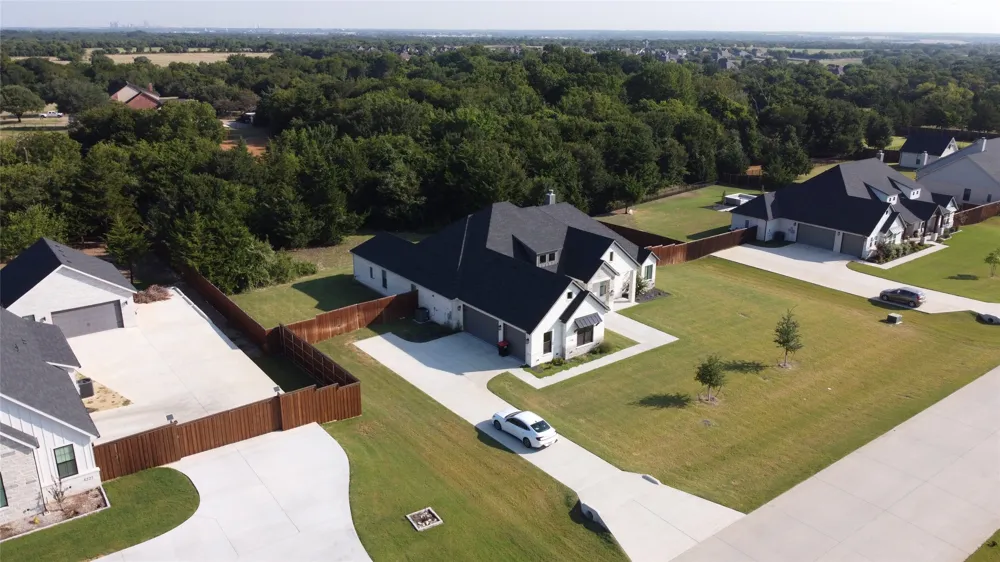 4231 Spring Garden Road Midlothian, TX 76065