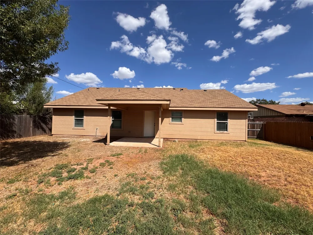 2910 Wenwood Road Abilene, TX 79606