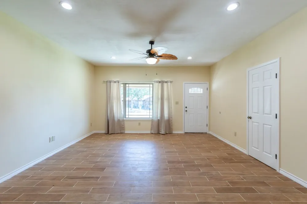 2910 Wenwood Road Abilene, TX 79606