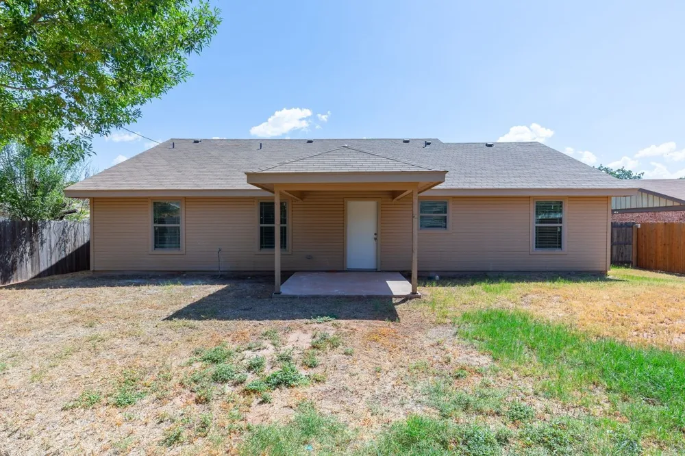 2910 Wenwood Road Abilene, TX 79606