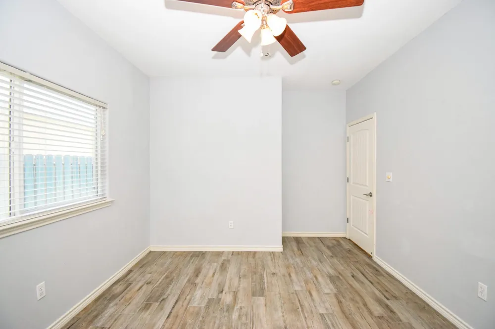 2711 Lakeview Drive Rockport, TX 78382