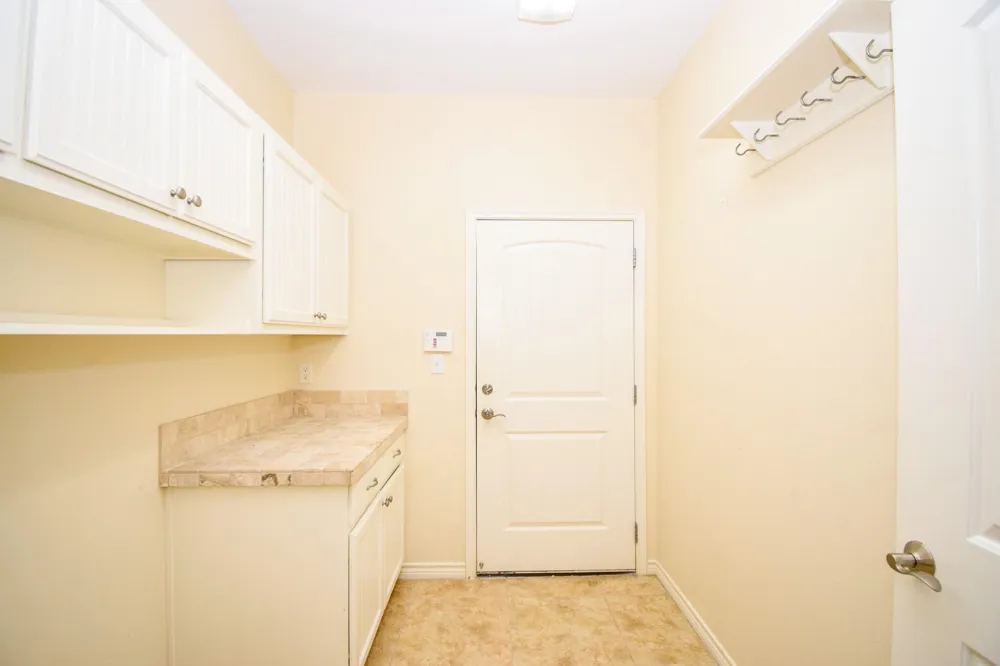 2711 Lakeview Drive Rockport, TX 78382