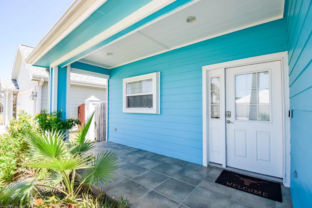 2711 Lakeview Drive Rockport, TX 78382