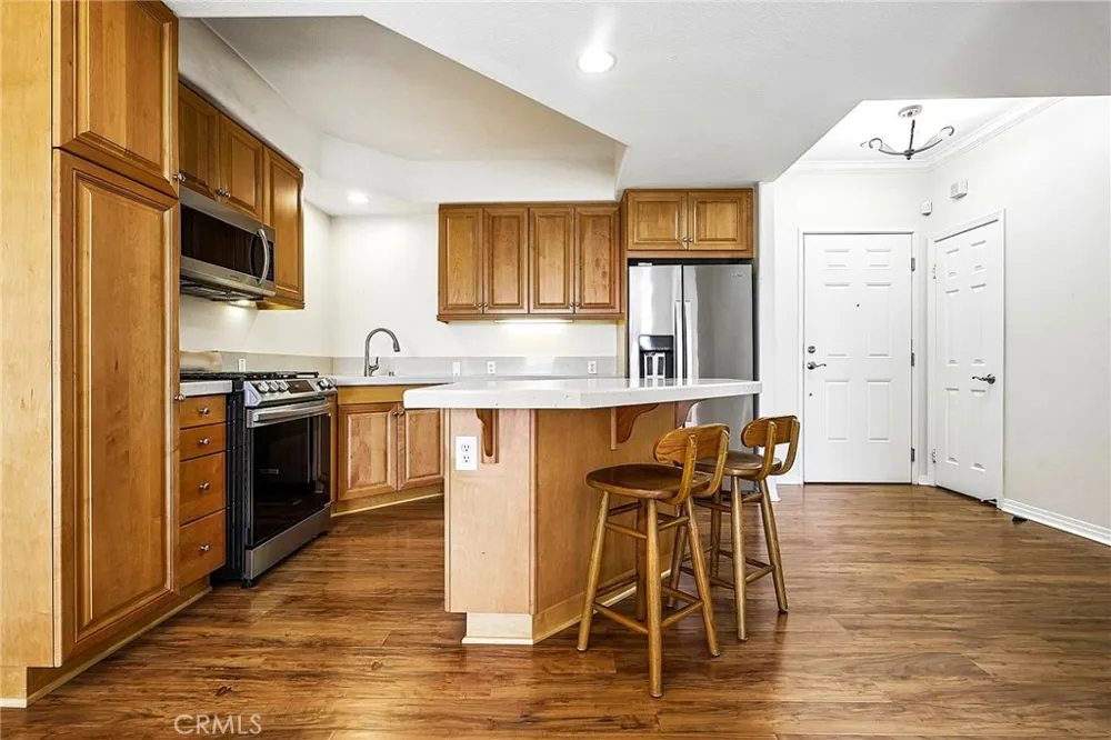 21345 Hawthorne #201 Torrance, CA 90503
