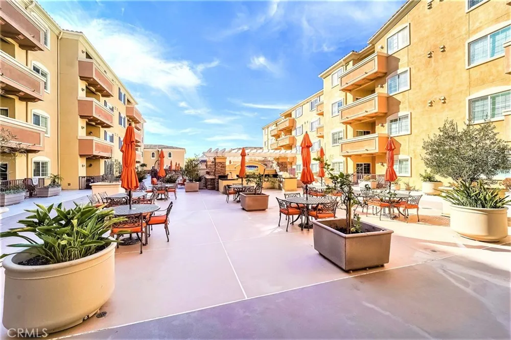 21345 Hawthorne #201 Torrance, CA 90503